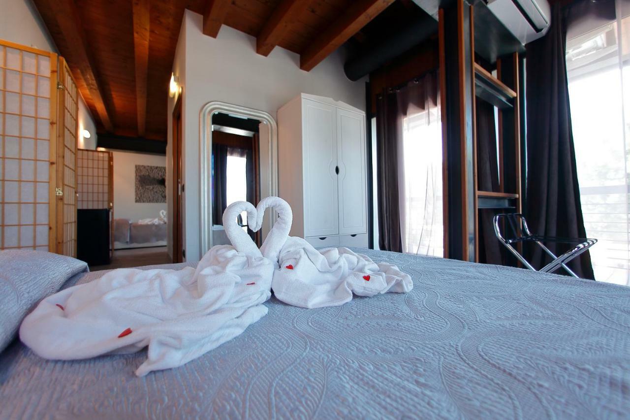 Camere Sul Garda بسكييرا ديل غاردا المظهر الخارجي الصورة