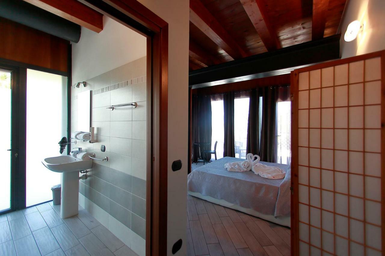 Camere Sul Garda بسكييرا ديل غاردا المظهر الخارجي الصورة