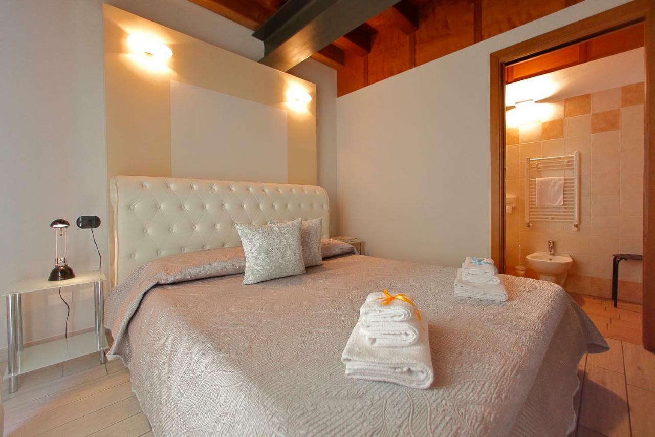 Camere Sul Garda بسكييرا ديل غاردا المظهر الخارجي الصورة