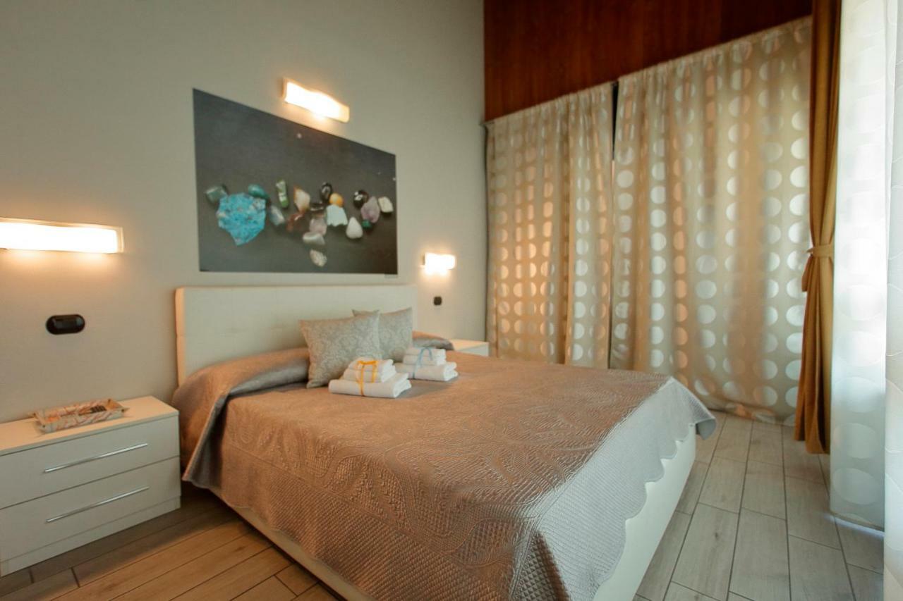 Camere Sul Garda بسكييرا ديل غاردا المظهر الخارجي الصورة