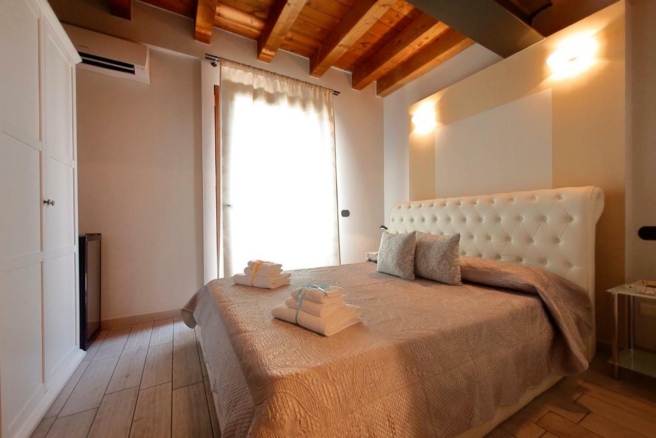 Camere Sul Garda بسكييرا ديل غاردا المظهر الخارجي الصورة