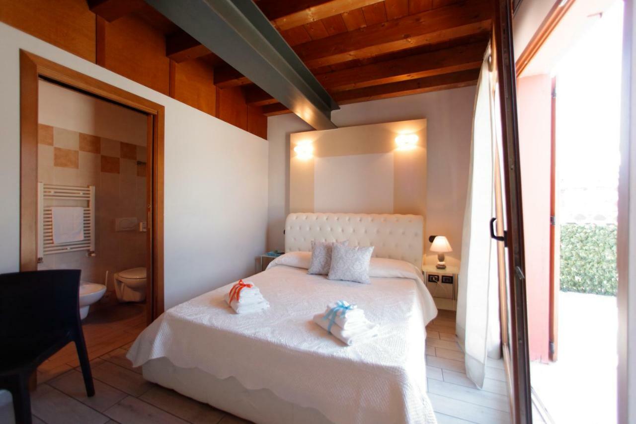 Camere Sul Garda بسكييرا ديل غاردا المظهر الخارجي الصورة